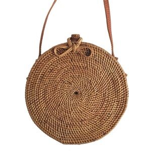 ♡ Round Woven Bag